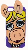 Cиликоновая накладка на телефон Cat для Apple iPhone 5 свинка голубая